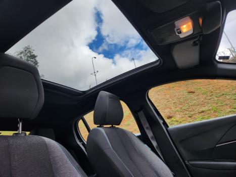 PEUGEOT 208 1.0 4P FLEX FIREFLY STYLE, Foto 6
