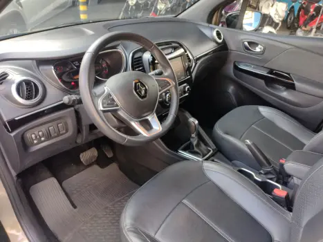 RENAULT Captur 1.3 16V 4P FLEX TCE INTENSE TURBO X-TRONIC AUTOMTICO CVT, Foto 8