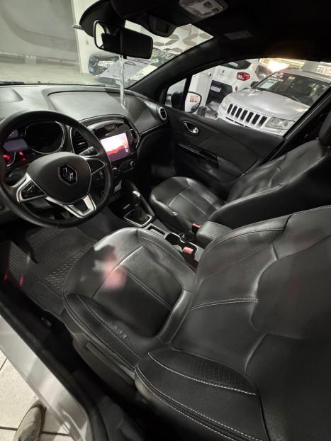 RENAULT Captur 1.3 16V 4P FLEX TCE INTENSE TURBO X-TRONIC AUTOMTICO CVT, Foto 8