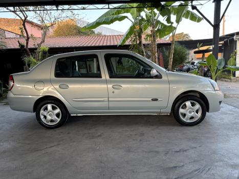 RENAULT Clio Sedan 1.6 16V 4P PRIVILEGE, Foto 8