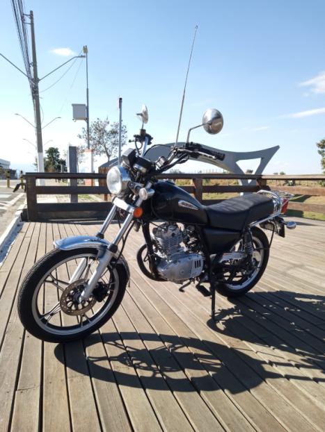 SUZUKI Intruder 125 , Foto 2
