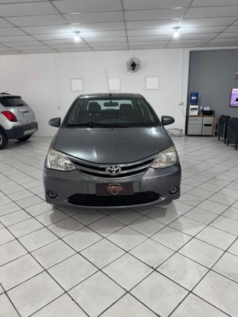 TOYOTA Etios Sedan 1.5 16V 4P FLEX XS, Foto 3