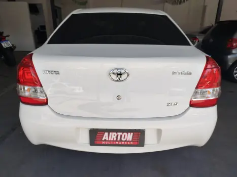 TOYOTA Etios Sedan 1.5 16V 4P FLEX X, Foto 10