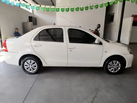 TOYOTA Etios Sedan 1.5 16V 4P FLEX X, Foto 11