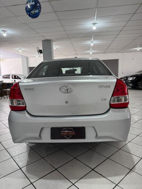 TOYOTA Etios Sedan 1.5 16V 4P FLEX X AUTOMTICO, Foto 4