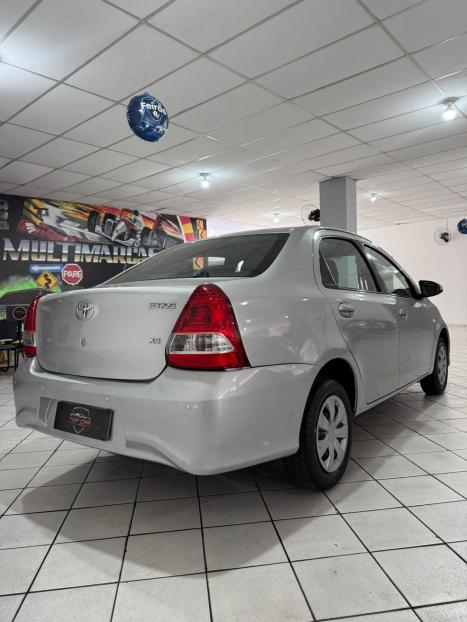 TOYOTA Etios Sedan 1.5 16V 4P FLEX X AUTOMTICO, Foto 7