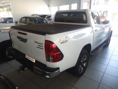 TOYOTA Hilux Caminhonete 2.8 16V 4P SRX DIESEL CABINE DUPLA, Foto 2