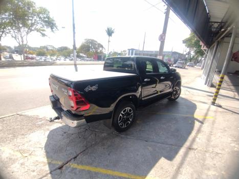 TOYOTA Hilux Caminhonete 2.8 16V SRX 4X4 TURBO DIESEL CABINE DUPLA AUTOMTICO, Foto 2