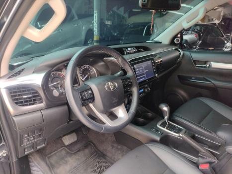 TOYOTA Hilux Caminhonete 2.8 16V SRX 4X4 TURBO DIESEL CABINE DUPLA AUTOMTICO, Foto 5