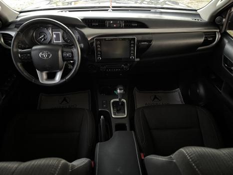 TOYOTA Hilux Caminhonete 2.8 16V 4P SR 4X4 DIESEL CABINE DUPLA AUTOMTICO, Foto 6