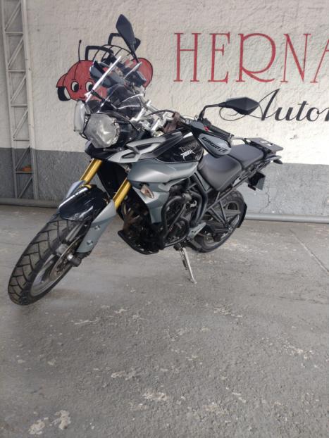 TRIUMPH Tiger 800 XC, Foto 3