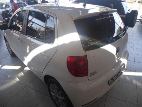 VOLKSWAGEN Fox 1.6 4P, Foto 6