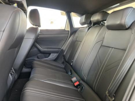 VOLKSWAGEN Nivus 1.0 4P FLEX 200 TSI HIGHLINE TURBO AUTOMTICO, Foto 8