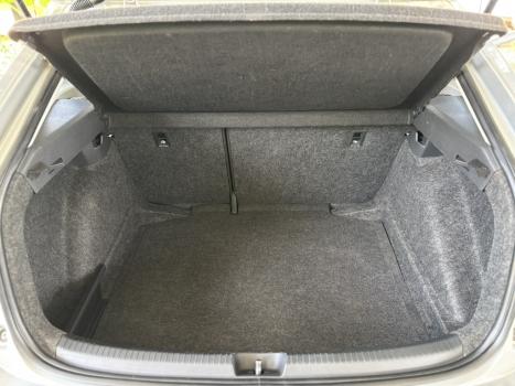 VOLKSWAGEN Nivus 1.0 4P FLEX 200 TSI COMFORTLINE TURBO AUTOMTICO, Foto 19