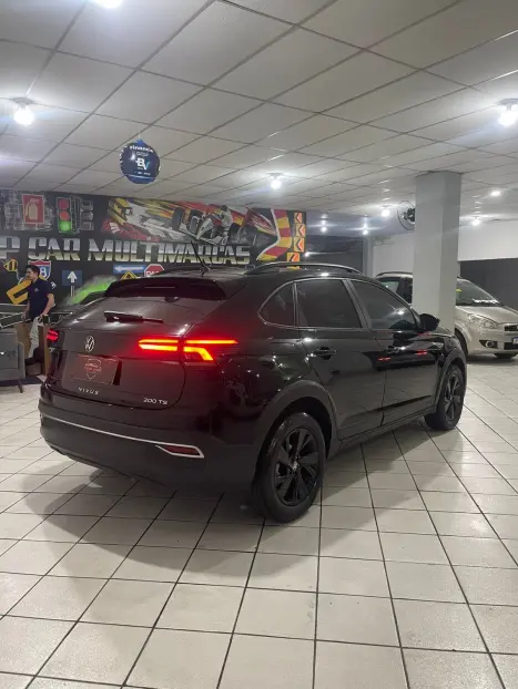 VOLKSWAGEN Nivus 1.0 4P FLEX 200 TSI COMFORTLINE TURBO AUTOMTICO, Foto 6