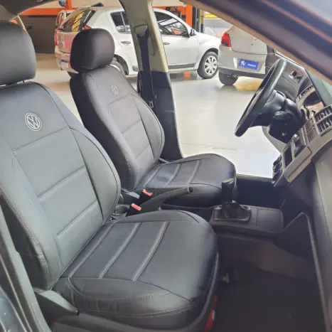VOLKSWAGEN Polo Sedan 1.6 4P, Foto 9