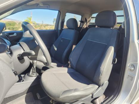VOLKSWAGEN Saveiro 1.6 FLEX MSI ROBUST CABINE DUPLA, Foto 3