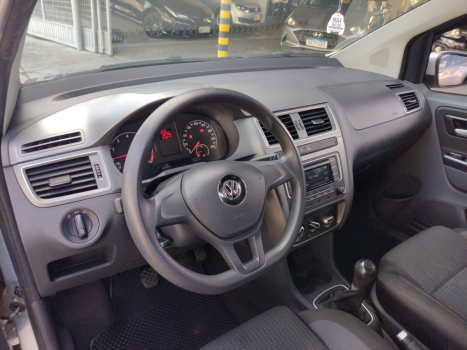 VOLKSWAGEN Space Fox 1.6 4P FLEX TREND, Foto 5