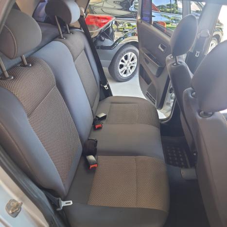 VOLKSWAGEN Space Fox 1.6 4P FLEX SPORTLINE, Foto 9