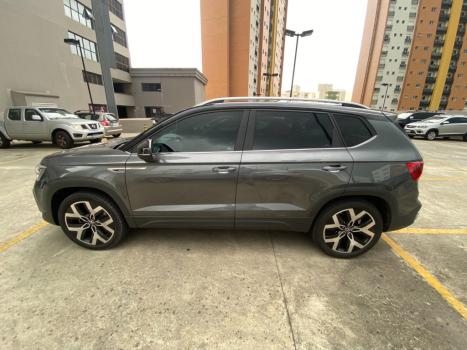 VOLKSWAGEN Taos 1.4 16V 4P FLEX 250 TSI HIGHLINE AUTOMTICO, Foto 2