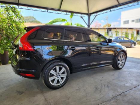 VOLVO XC60 2.4 4P AWD KINETIC DIESEL AUTOMTICO, Foto 6