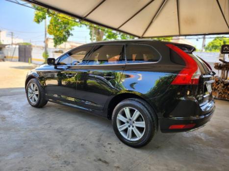 VOLVO XC60 2.4 4P AWD KINETIC DIESEL AUTOMTICO, Foto 5