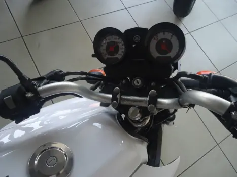 YAMAHA Factor 125 ED, Foto 3