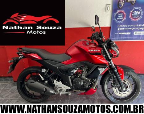 YAMAHA FZ 15 Fazer ABS, Foto 1