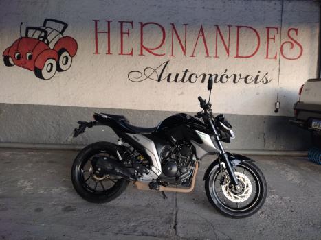 YAMAHA FZ 25 250 Fazer Flex , Foto 3