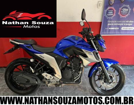YAMAHA FZ 25 250 Fazer Flex , Foto 1