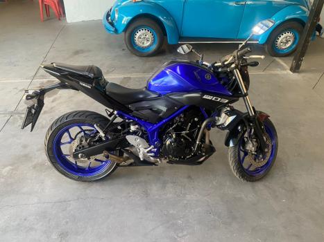 YAMAHA MT-03 300 ABS, Foto 5