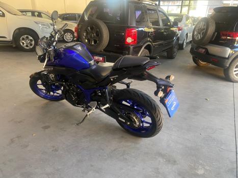 YAMAHA MT-03 300 ABS, Foto 11