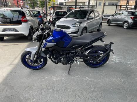 YAMAHA MT-09 850 ABS, Foto 4
