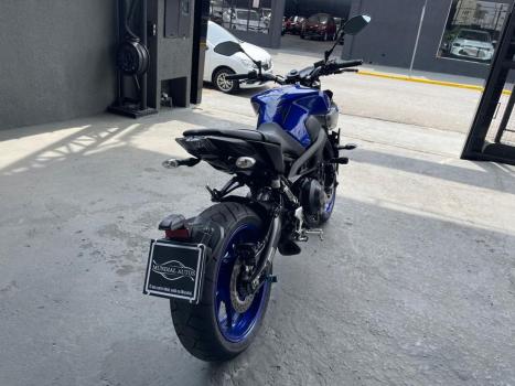 YAMAHA MT-09 850 ABS, Foto 5