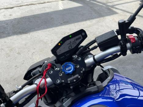 YAMAHA MT-09 850 ABS, Foto 6