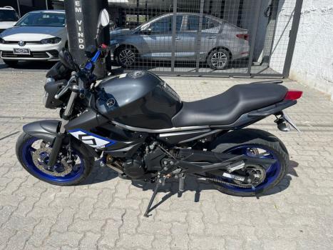YAMAHA XJ6 600 N, Foto 4