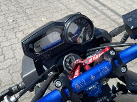 YAMAHA XJ6 600 N, Foto 6