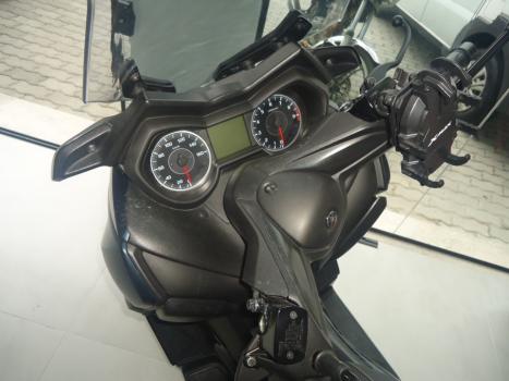 YAMAHA Xmax 250 , Foto 2