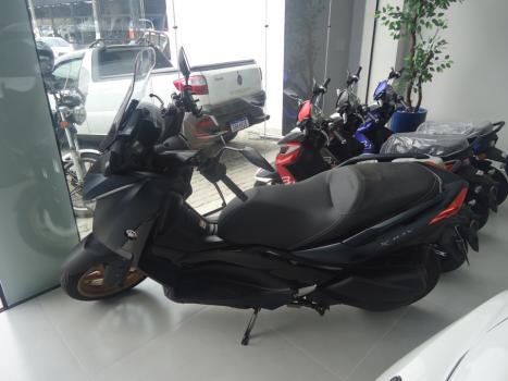 YAMAHA Xmax 250 , Foto 4