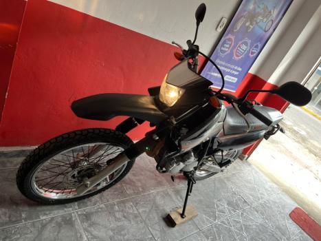 YAMAHA XTZ 250 LANDER, Foto 4
