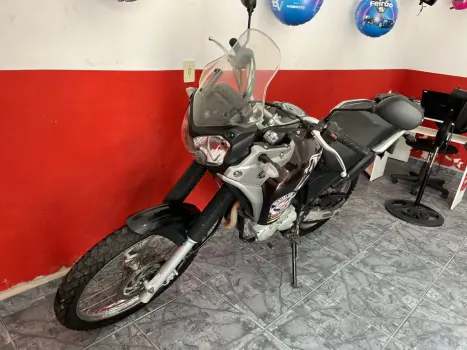 YAMAHA XTZ 250 TENER, Foto 5