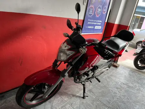 YAMAHA YS Fazer 250 , Foto 4