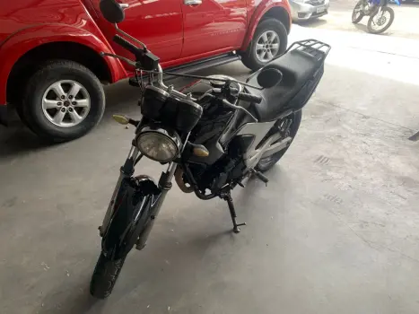 YAMAHA YS Fazer 250 , Foto 3
