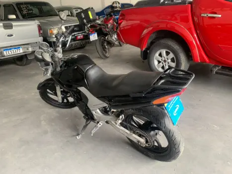 YAMAHA YS Fazer 250 , Foto 5