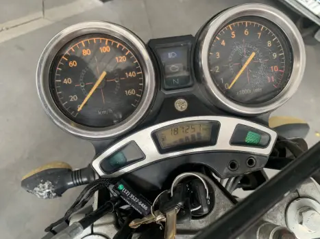 YAMAHA YS Fazer 250 , Foto 10