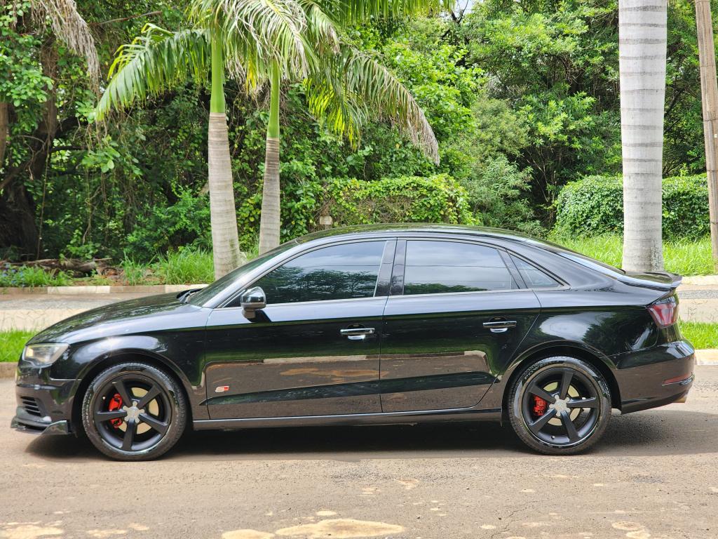 AUDI A3 Sedan - Foto