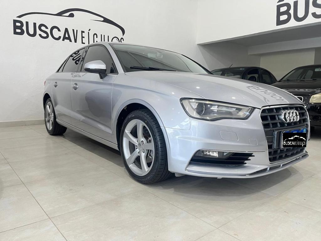 AUDI A3 Sedan - Foto