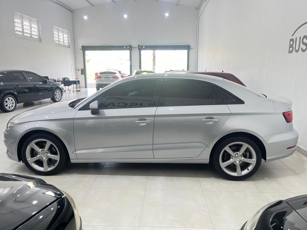AUDI A3 Sedan - Foto