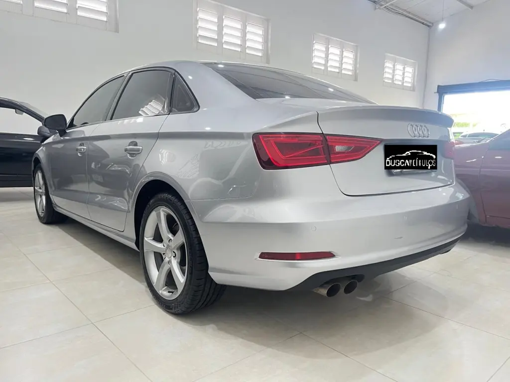 AUDI A3 Sedan - Foto