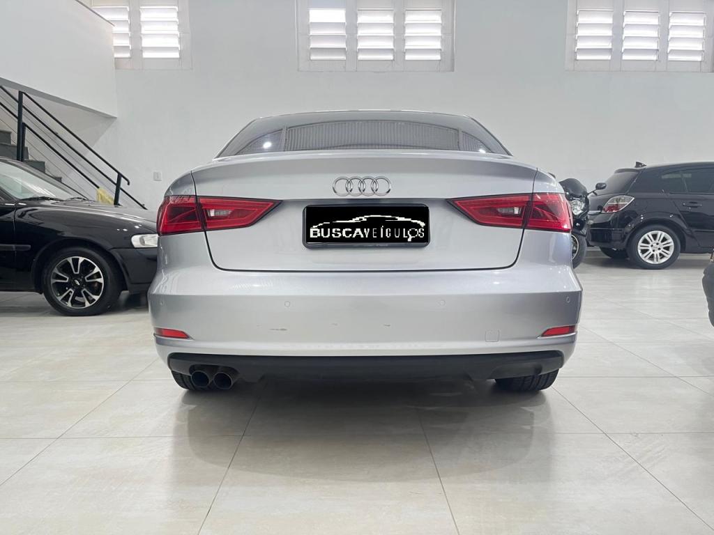 AUDI A3 Sedan - Foto